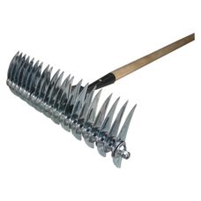 Aerator oprawny do traw Tuchmet