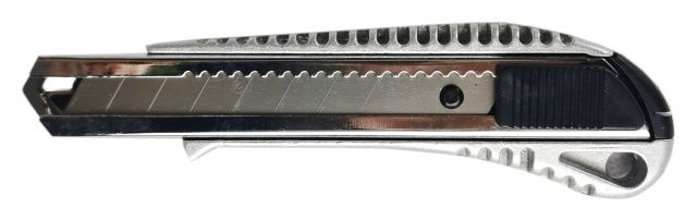Nóż do tapet 18 mm metalowy korpus XL Irma