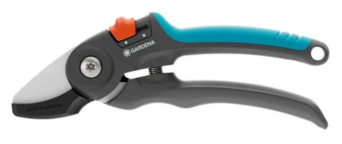Sekator Premium Cut kowadełkowy 12240-20 Gardena